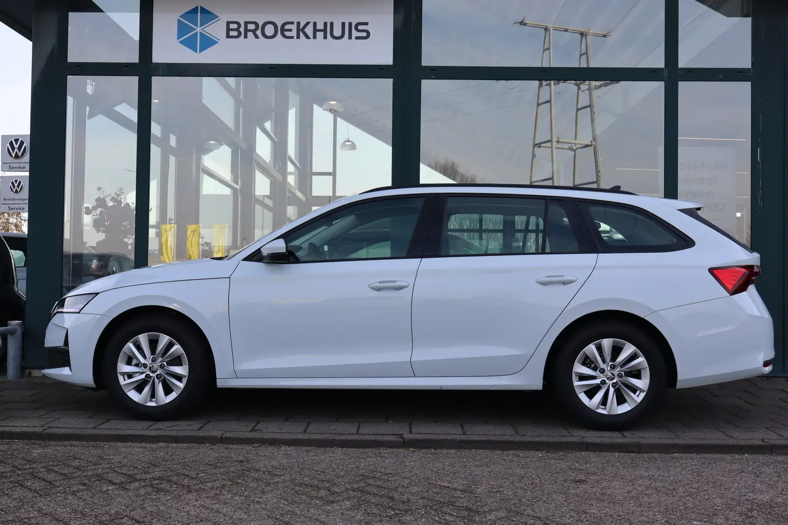 Skoda Octavia Combi 1.5 TSI 116PK Edition | Stoel+stuurverwarmin Blanc - 2