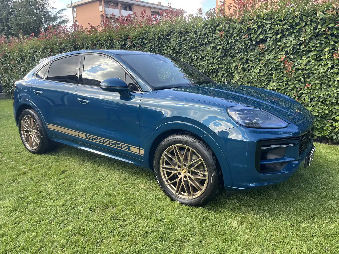 Porsche Cayenne Cayenne Coupe 2023 Coupe 3.0 Ruote Sterzanti Bleu - 1
