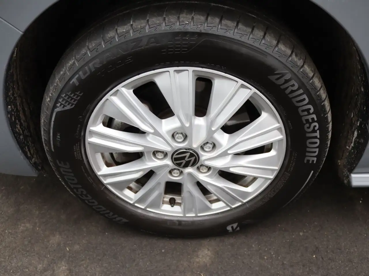 Volkswagen T7 Multivan Multivan Life 1.4 e-Hybrid / Navi, ParkAssi, LED 19