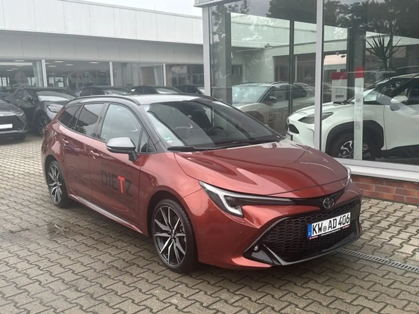 Toyota Corolla Touring 2.0 Hybrid GR Sport*ACC*KAM*TOTW Orange - 2