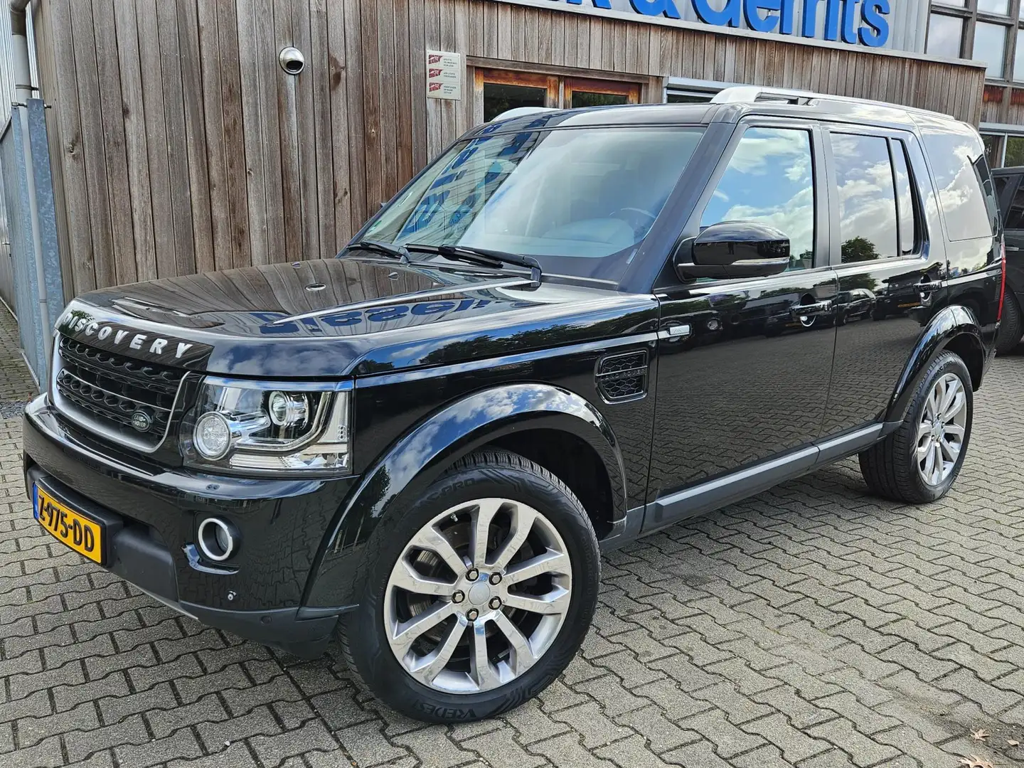 Land Rover Discovery 4 3.0 SDV6 Landmark 7-zits rev. motor Schwarz - 1