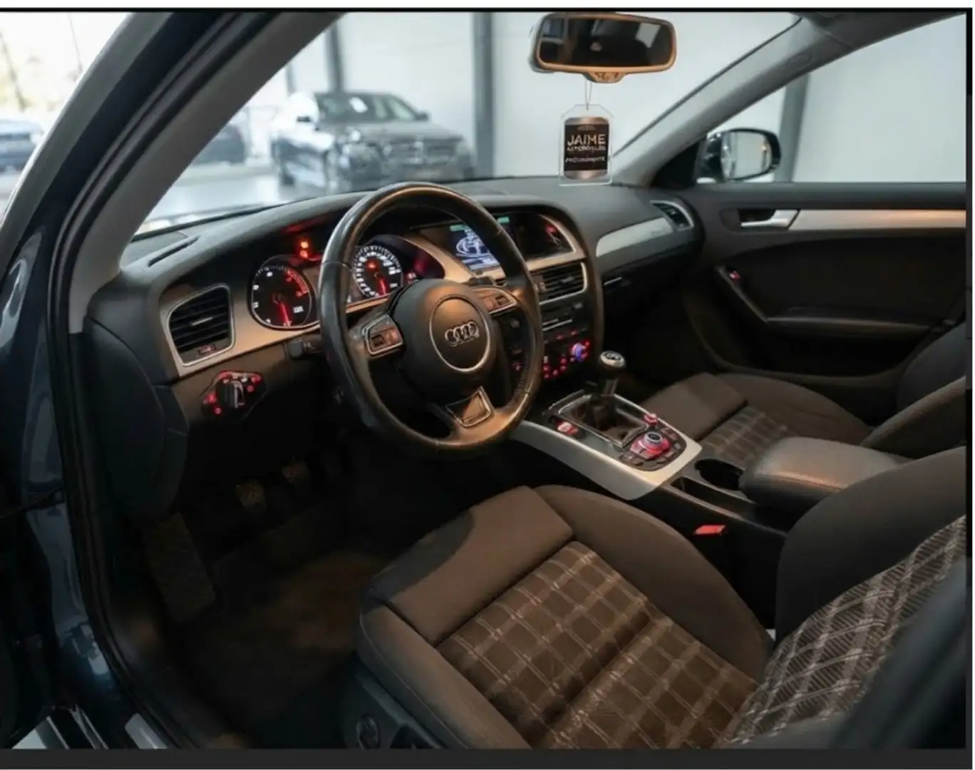 Audi A4 Avant 2.0TDI DPF 150 Negro - 2