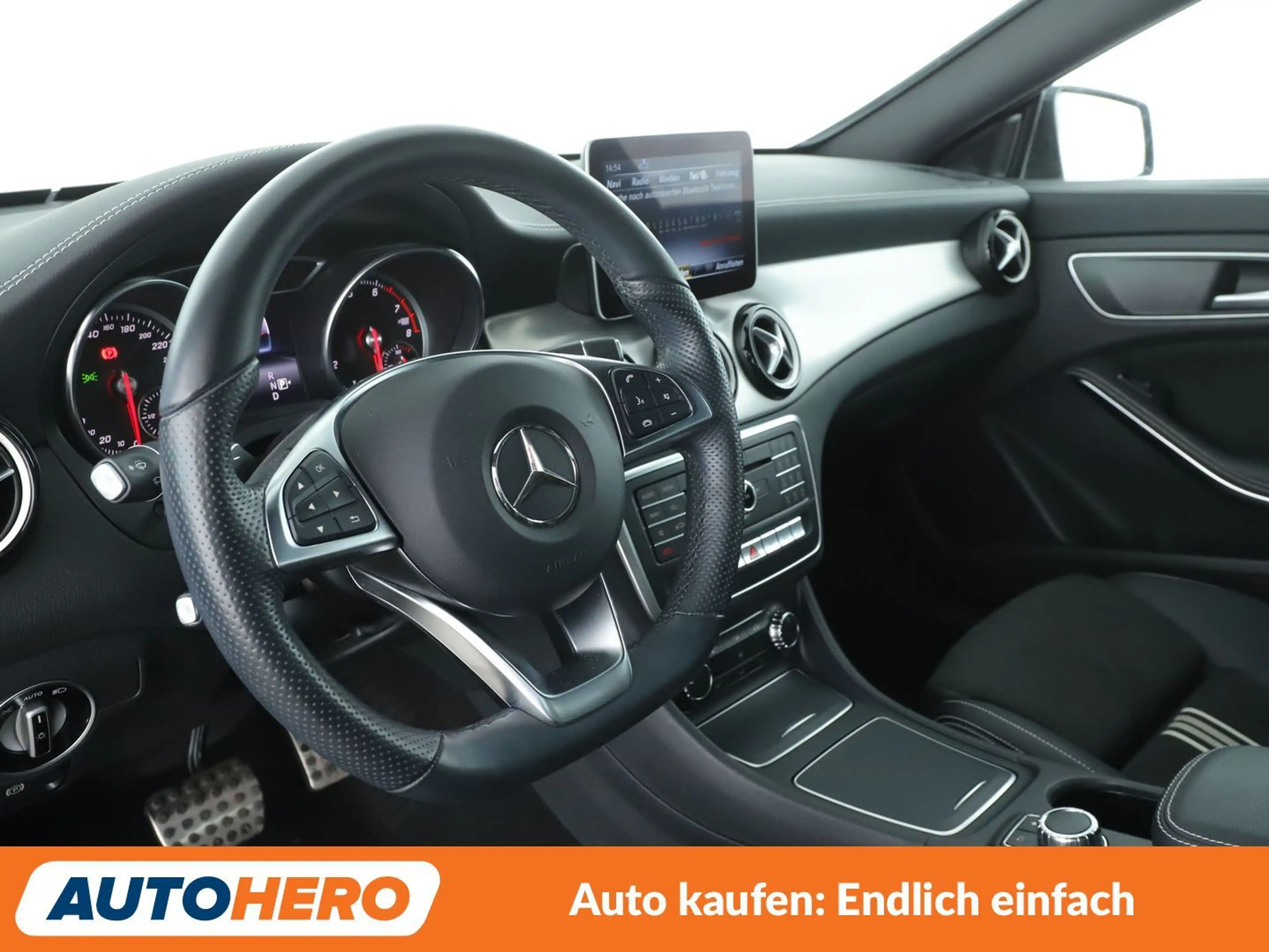 Mercedes-Benz CLA 200 CLA 200 AMG Line Aut.*LED*TEMPO*CAM* — photo 11