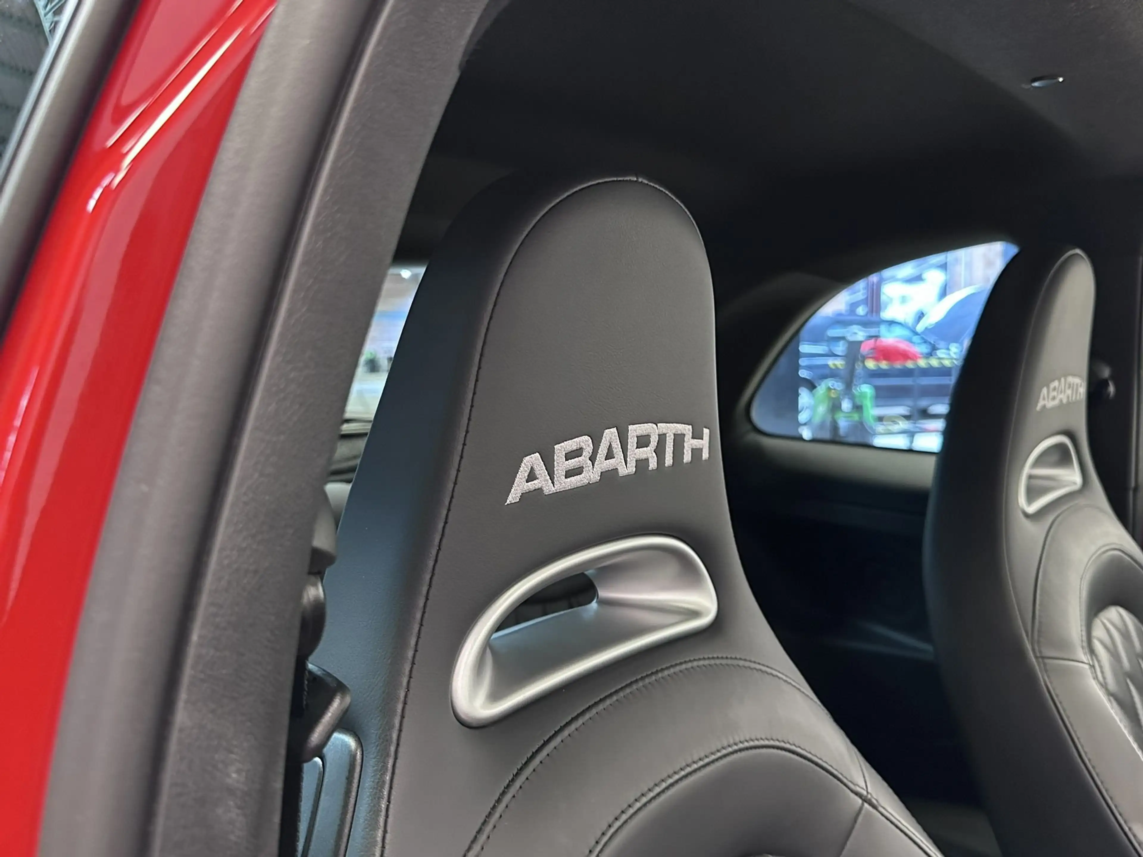 Abarth 595 Competizione 1.4 T-Jet*ROSSO ABARTH*PANO*LEDER*180 PK* — photo 18