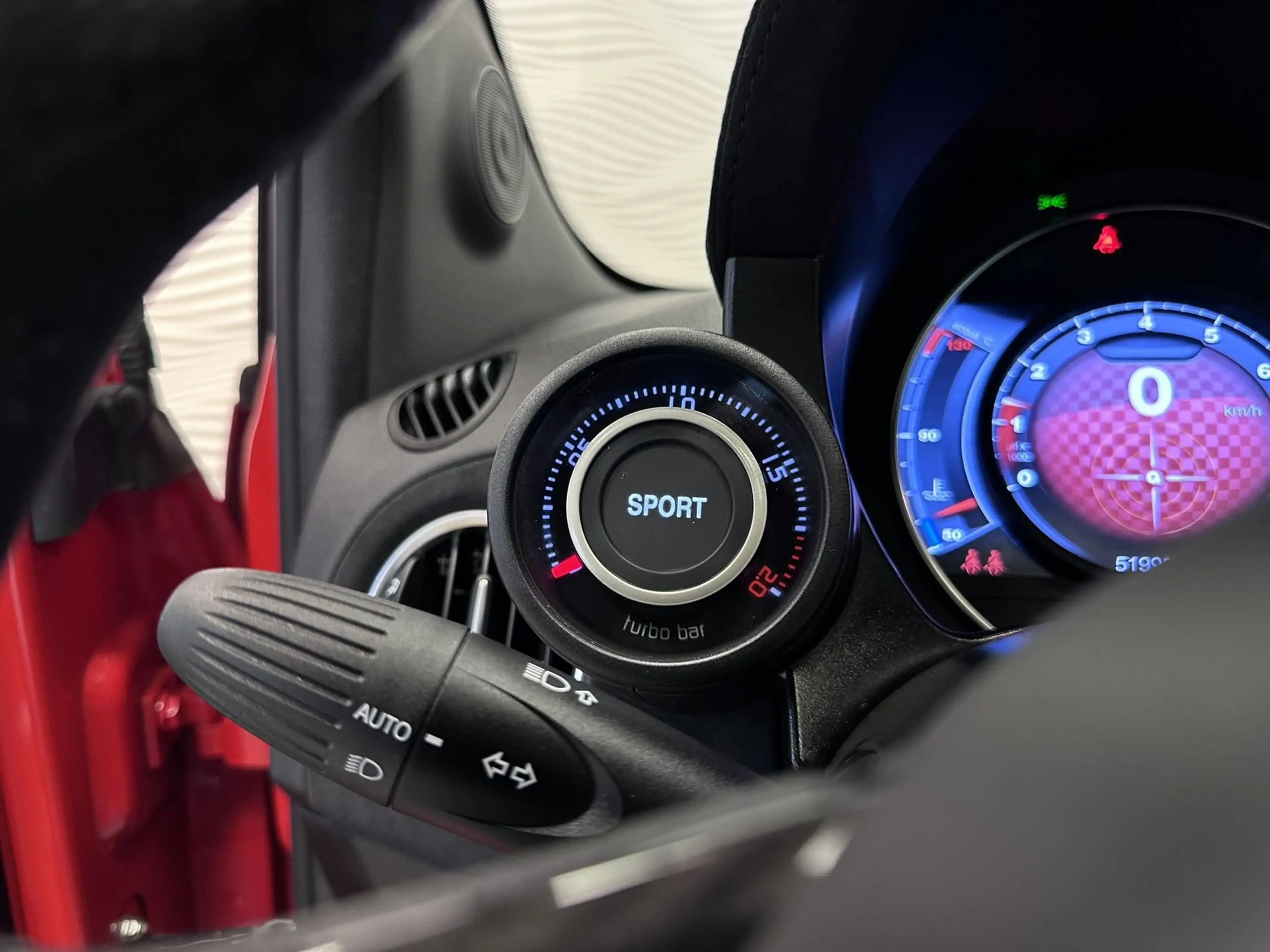 Abarth 595 Competizione 1.4 T-Jet*ROSSO ABARTH*PANO*LEDER*180 PK* — photo 25
