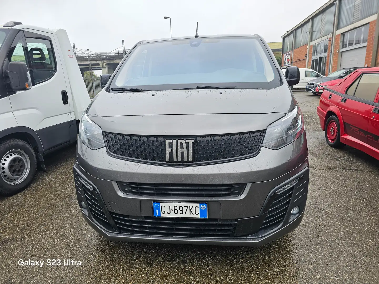 Fiat Scudo 2.0 BlueHDi 180 CV AT8 Szürke - 2