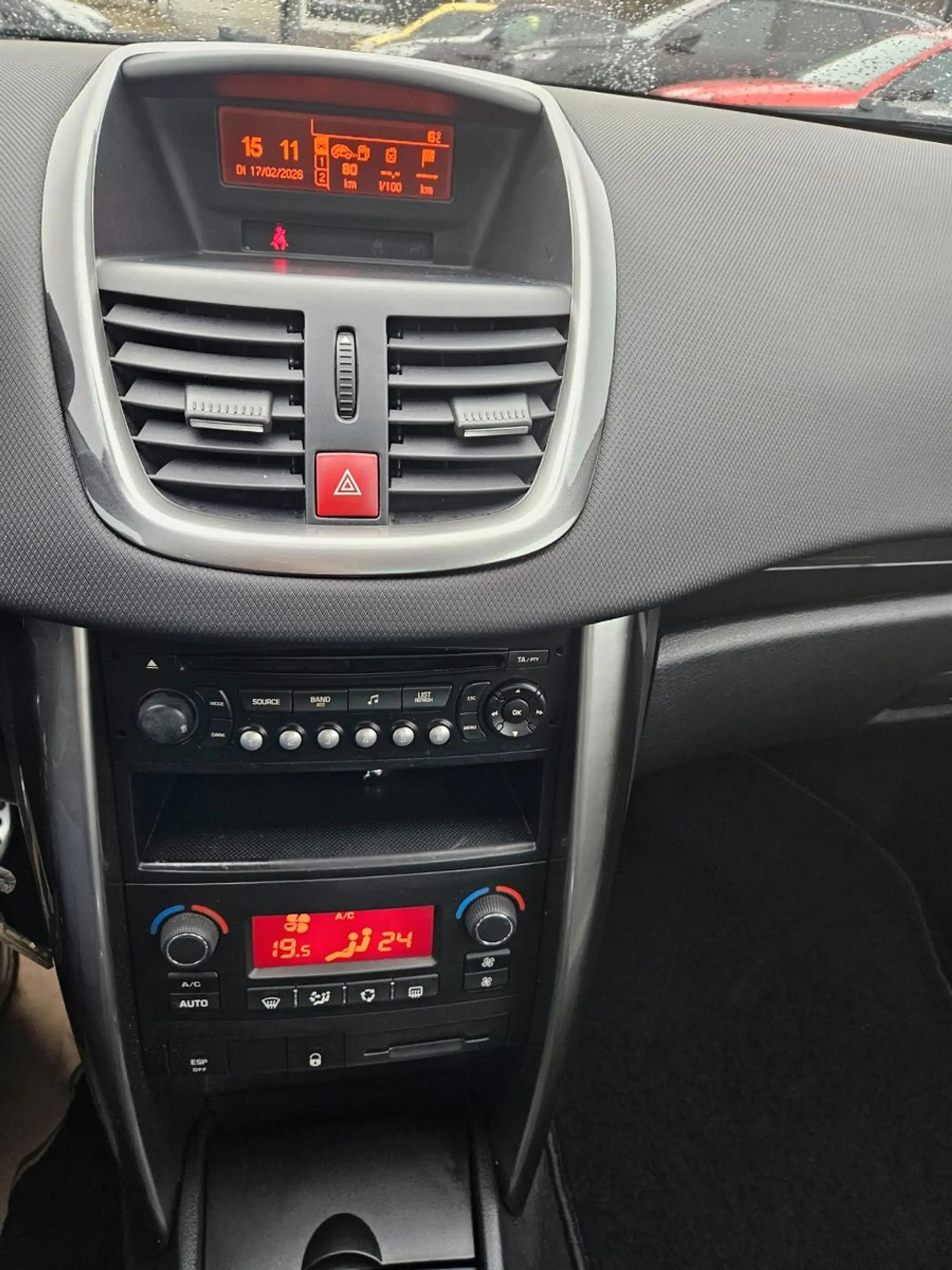 Peugeot 207 CC Cabrio-Coupe Platinum — photo 13
