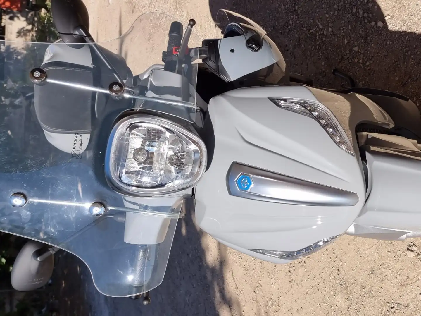 Piaggio Beverly 350 sport touring abs Gris - 1