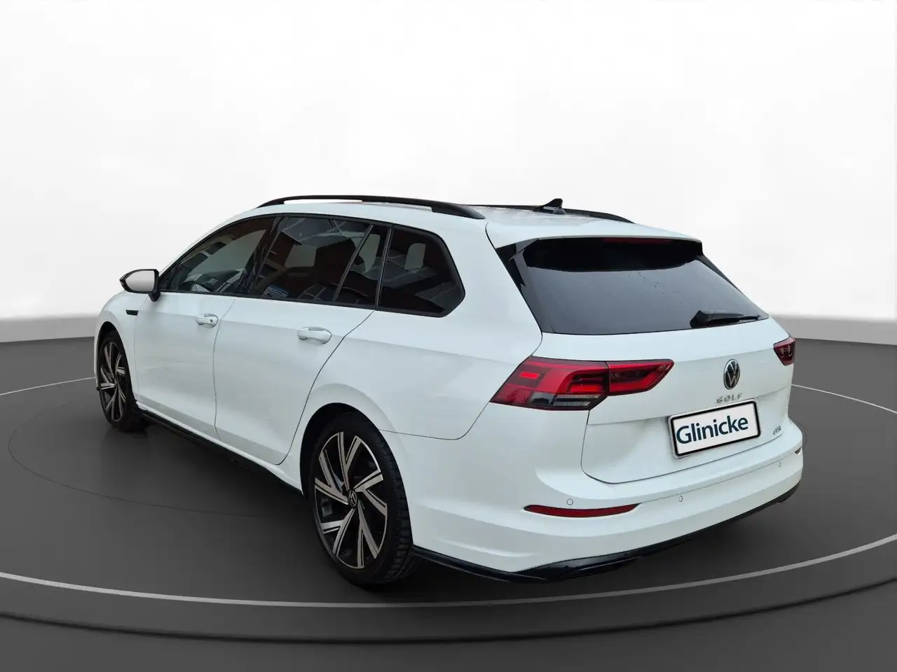 Volkswagen Golf Variant Golf VIII Variant 1.5 eTSI DSG R-Line Navi Black 8