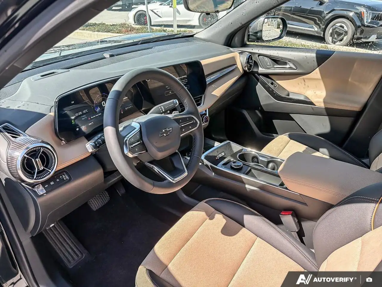Chevrolet Equinox снимка Chevrolet Equinox