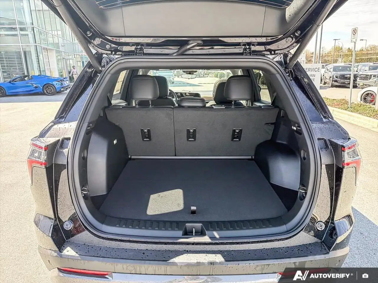 Chevrolet Equinox снимка Chevrolet Equinox