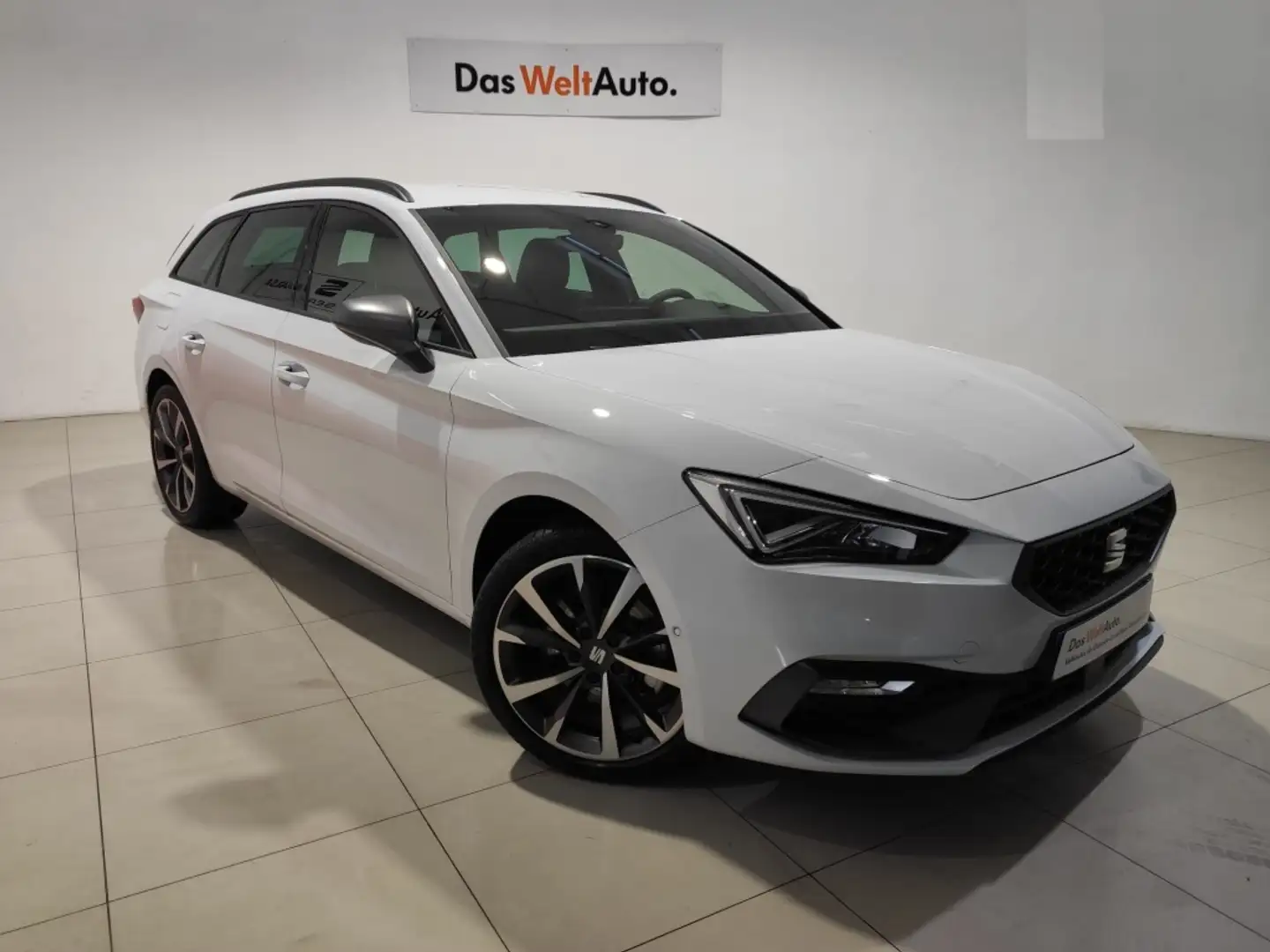SEAT Leon ST 1.5 TSI S&S FR 150 Blanc - 1
