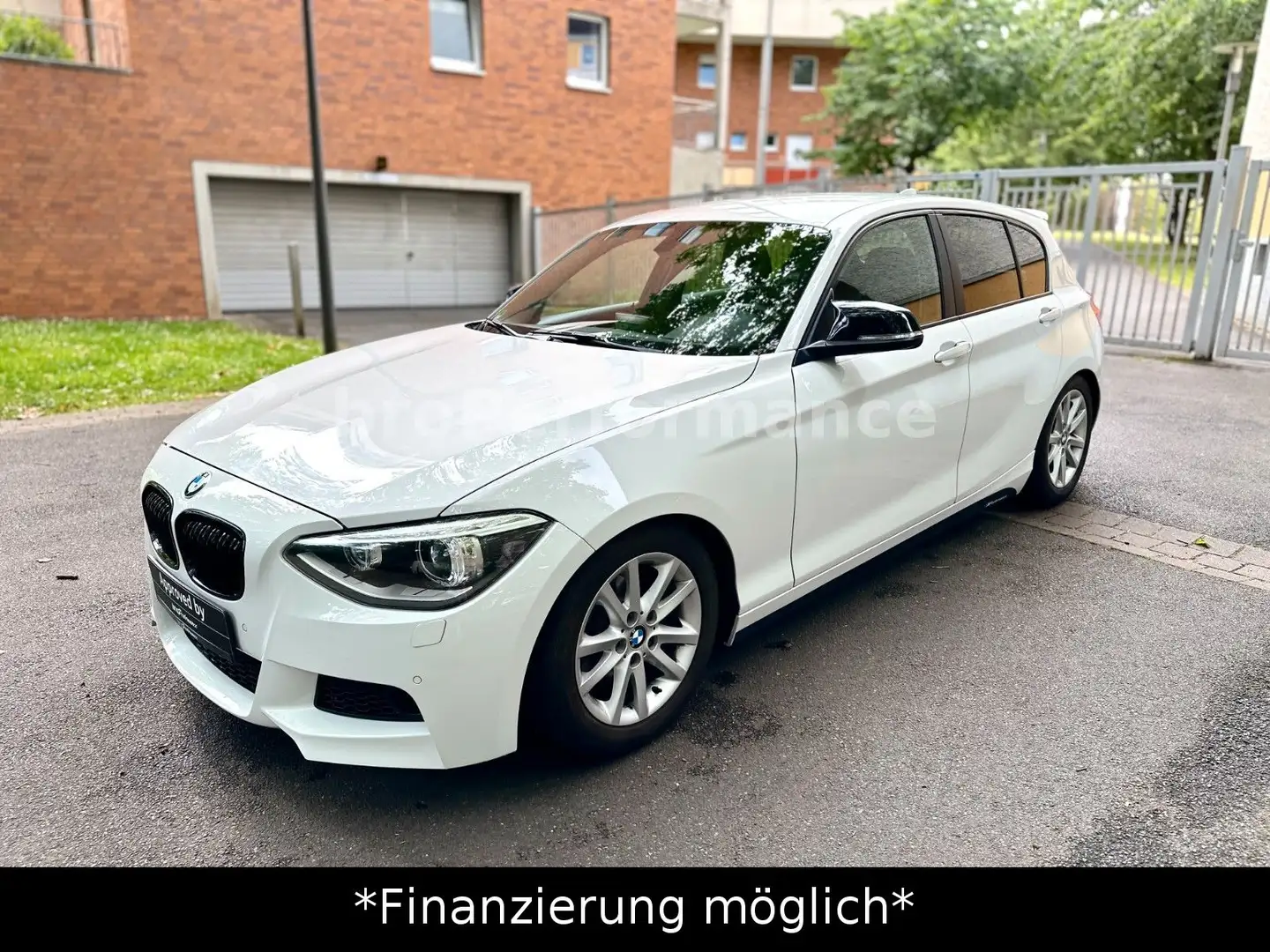 BMW 116 i Weiß - 1
