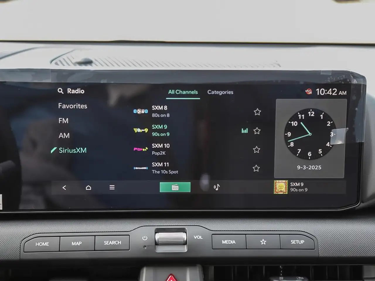 Kia K4 снимка Kia K4