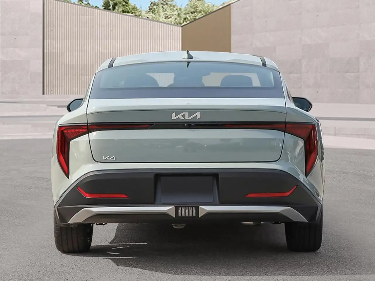 Kia K4 снимка Kia K4