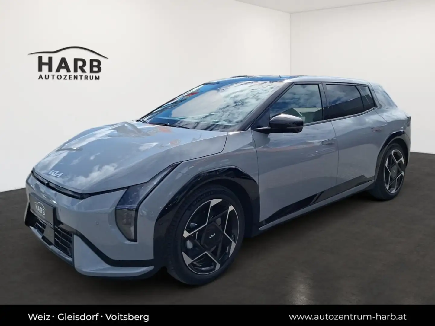 Kia EV4 HB/GT-LINE/81,4KWH/AT/FWD/204/SD/MY26 Grau - 1