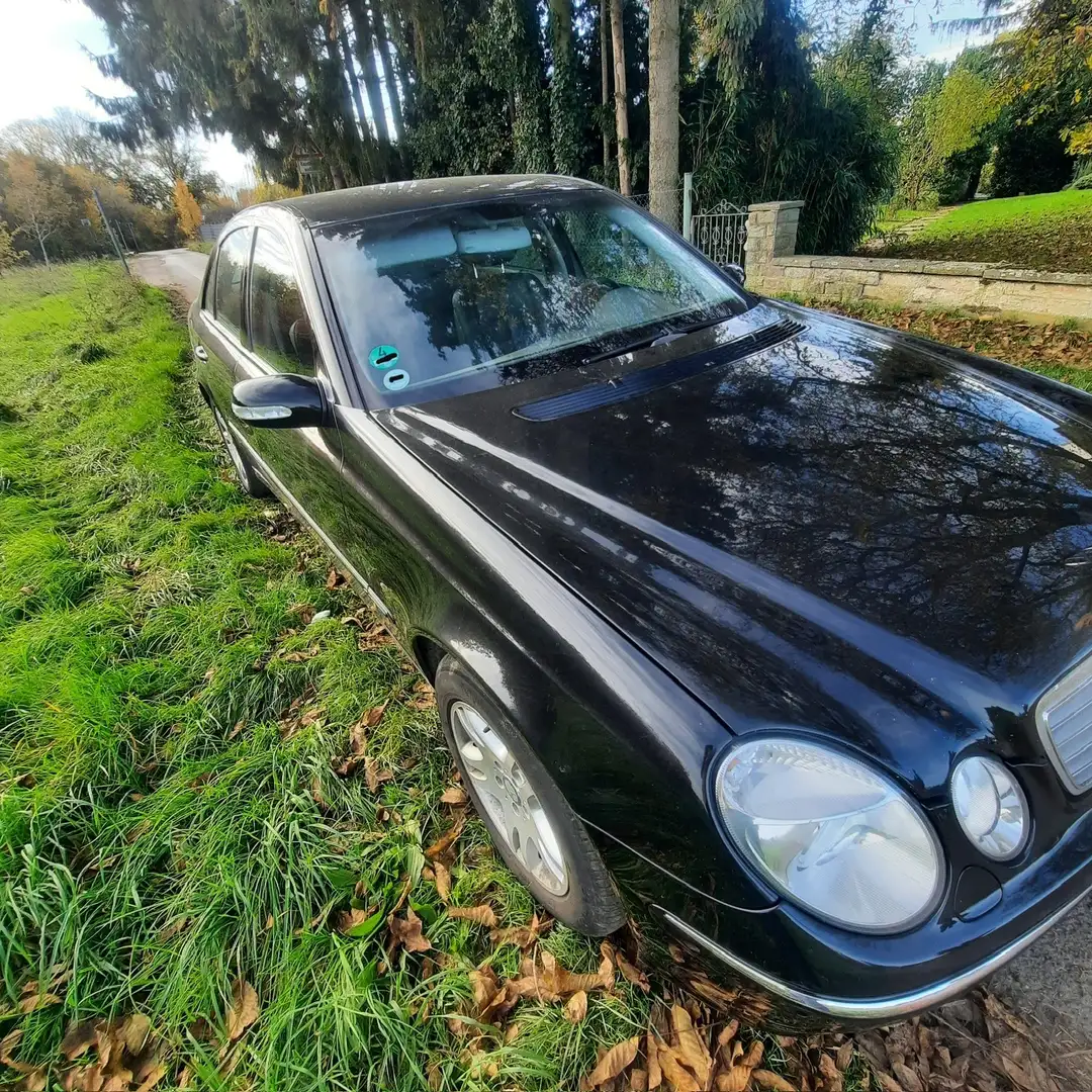 Mercedes-Benz E 320 Elegance - 2
