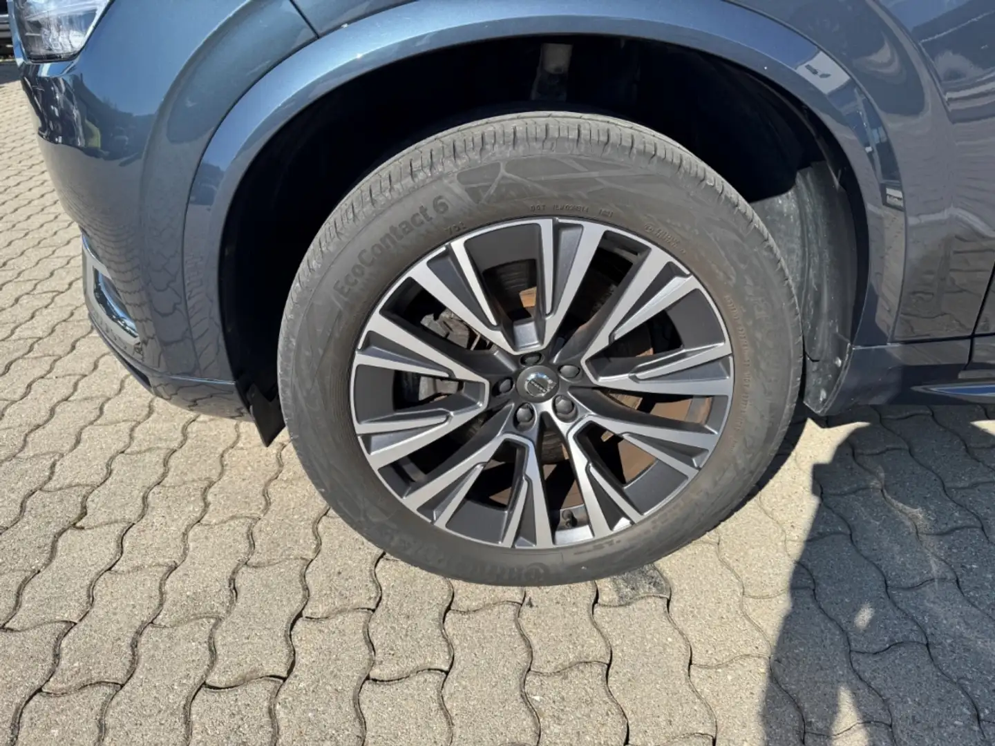 Volvo XC90 Inscription Expression Recharge Plug-In Hybrid AWD Blau - 2