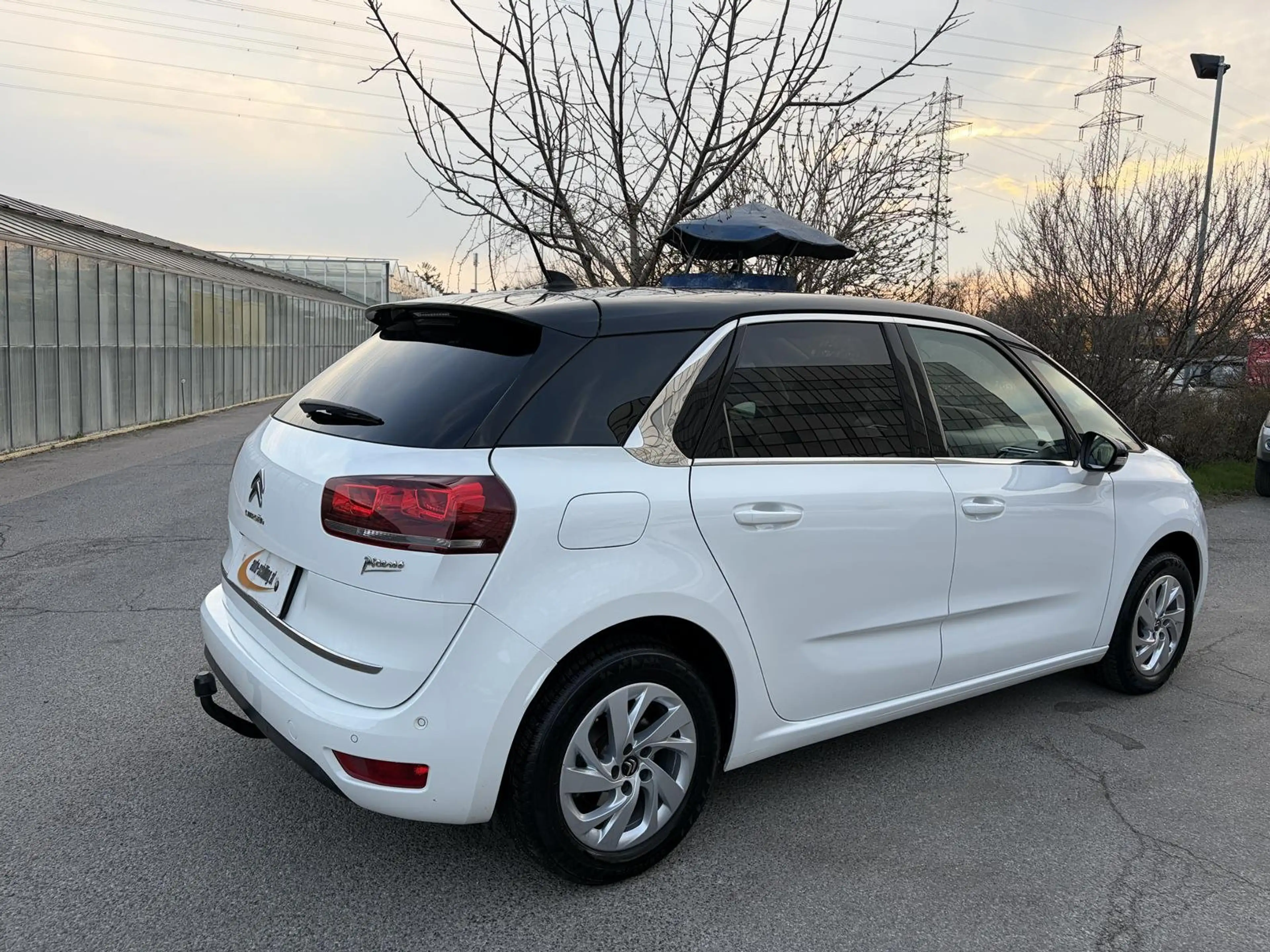 Citroen C4 Picasso Shine Aut. 120 Diesel AHK *Extras*Serviceheft* — photo 3