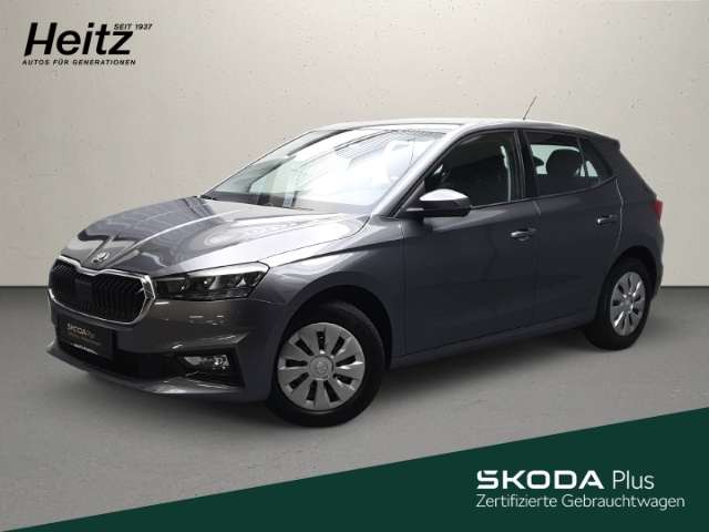 Imagine Skoda Fabia 1.0 TSI Essence Klima LED PDC Bluetooth