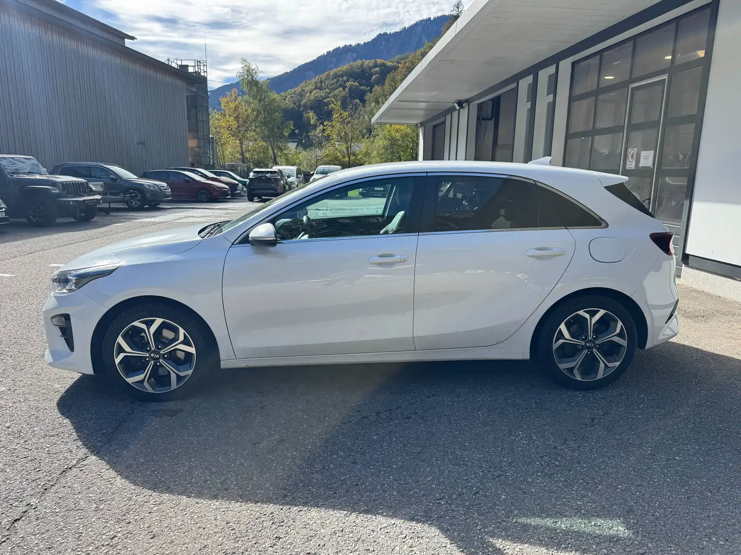 Kia Ceed / cee'd 1,4 TGDI GPF First Weiß - 2