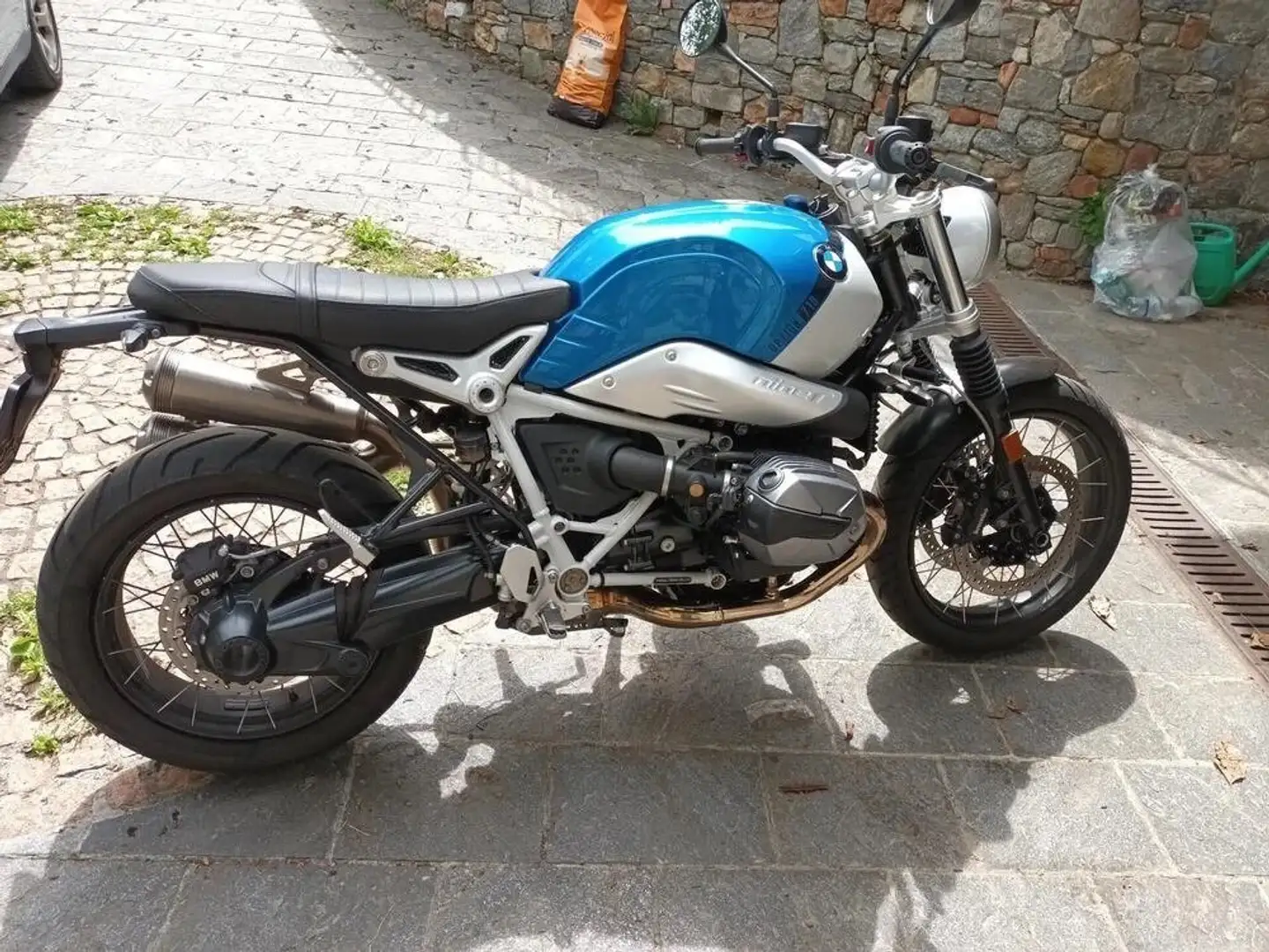 BMW R nineT Blu/Azzurro - 2