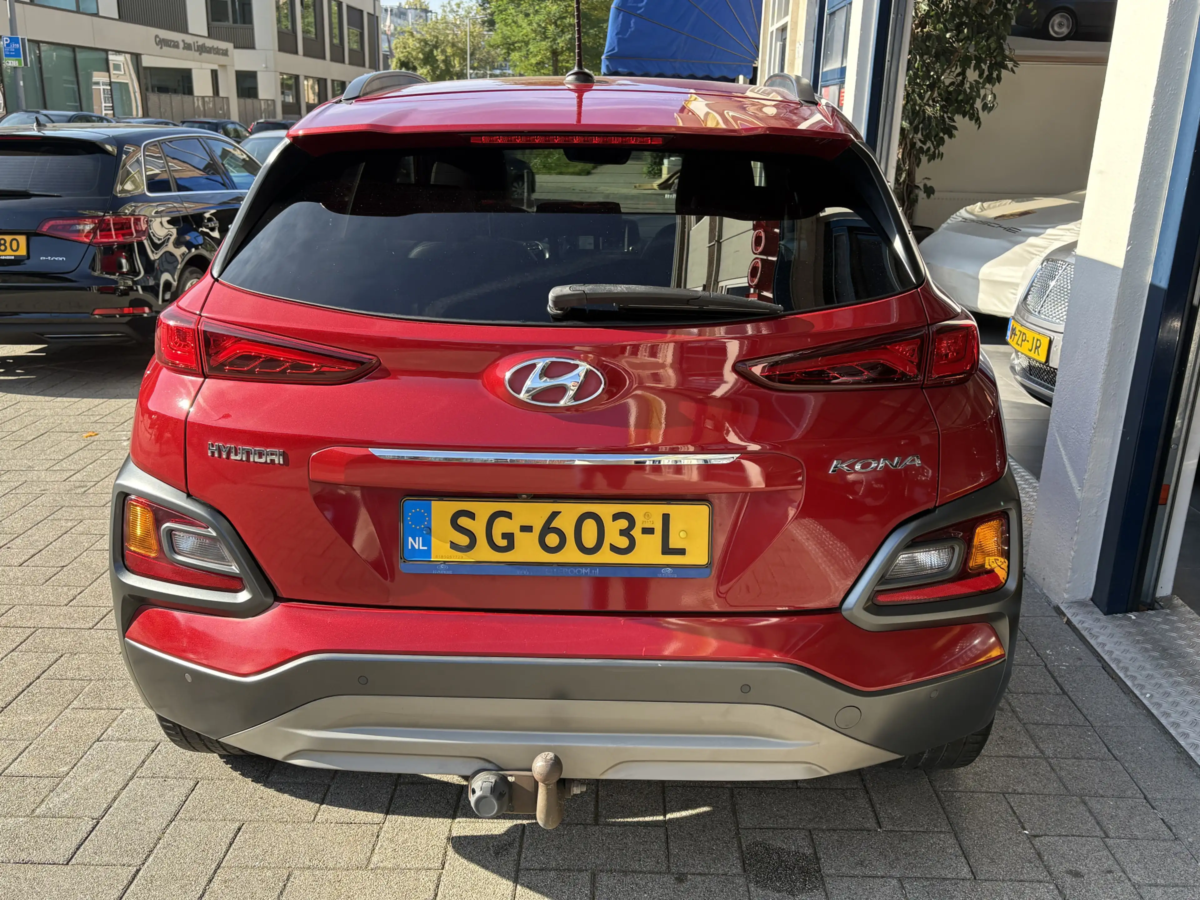 Hyundai KONA 1.0T Premium FULL OPTIONS/NL AUTO/CARPLAY/CAMERA — photo 4