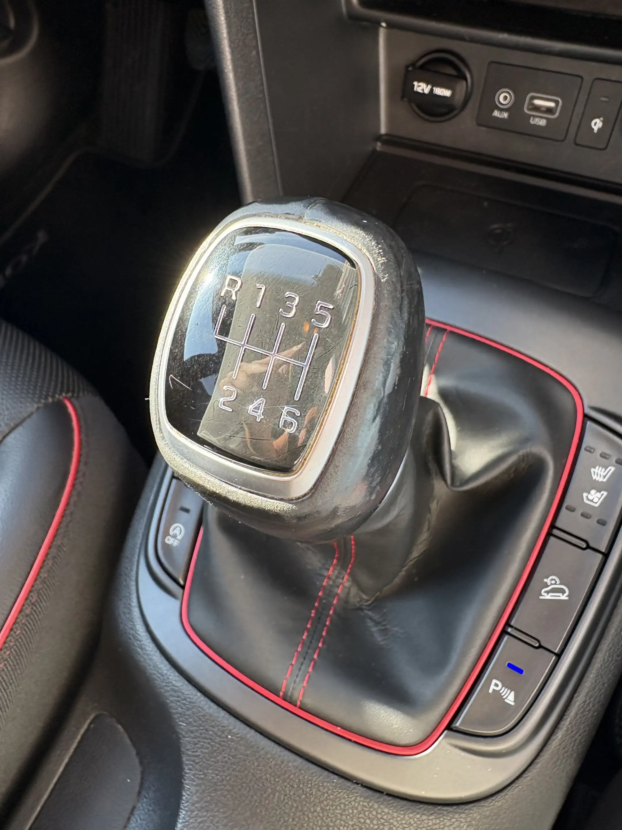 Hyundai KONA 1.0T Premium FULL OPTIONS/NL AUTO/CARPLAY/CAMERA — photo 19