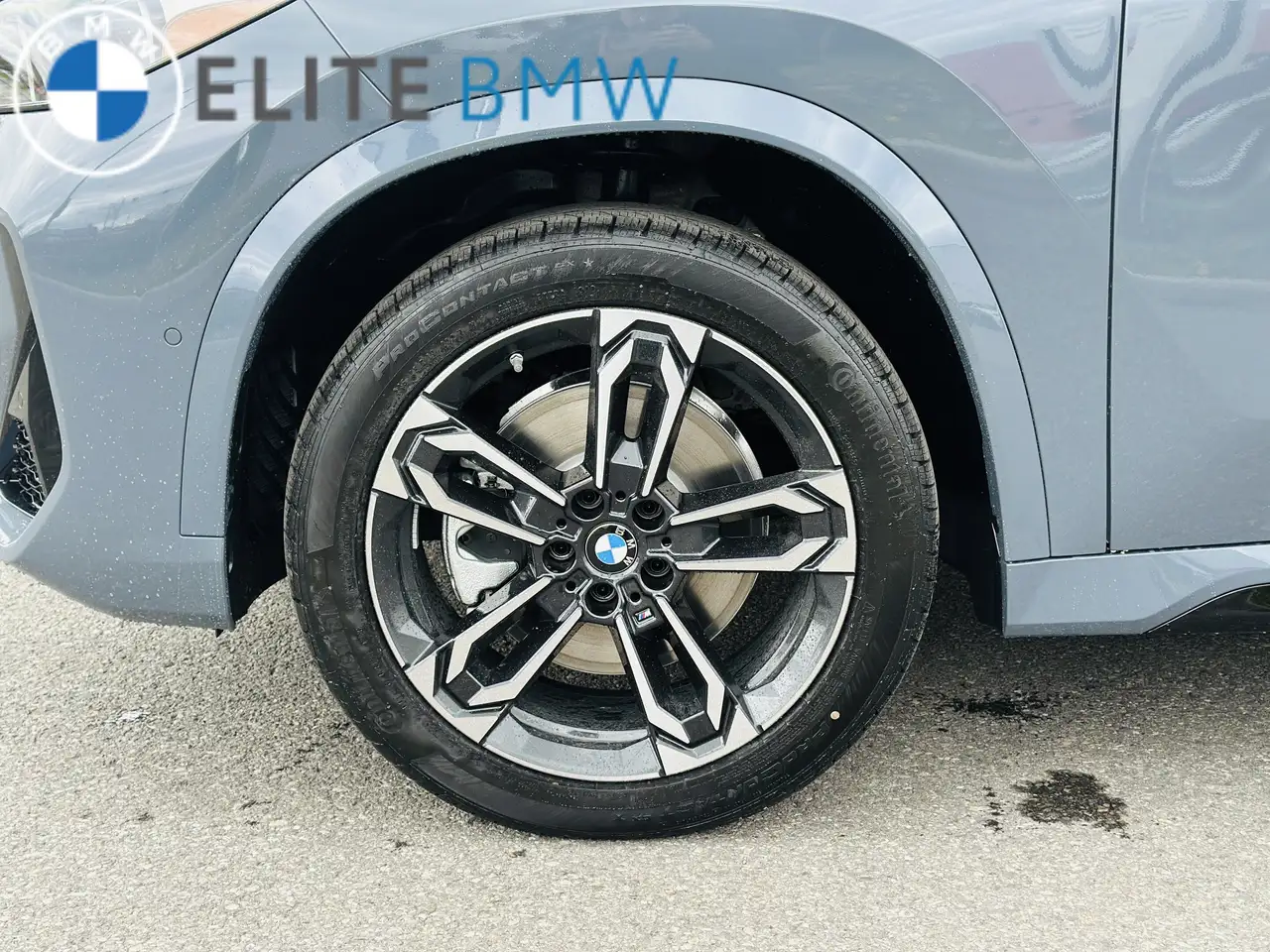 BMW X1 photo BMW X1