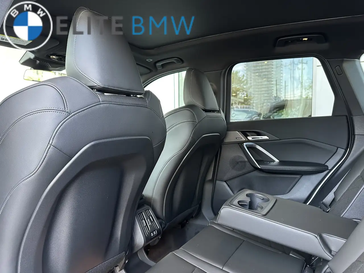 BMW X1 photo BMW X1