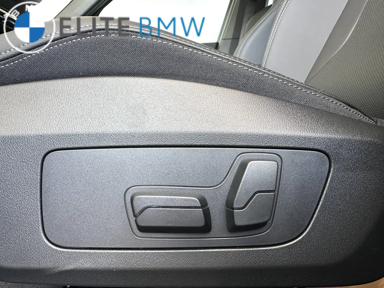 BMW X1 photo BMW X1