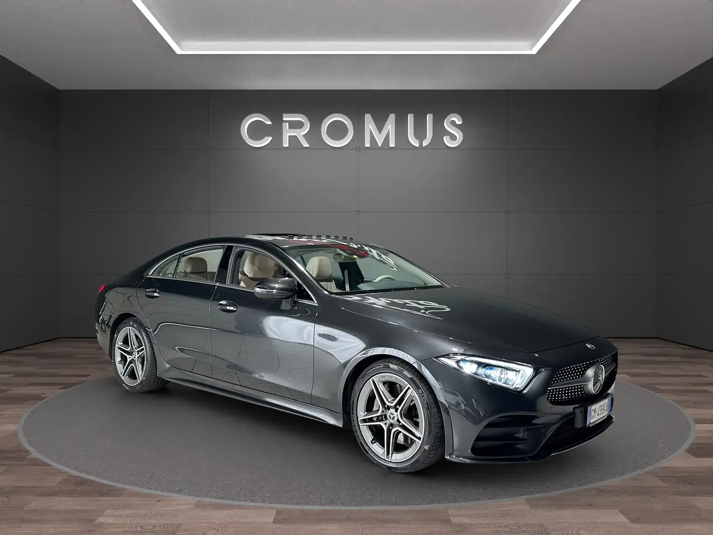 Mercedes-Benz CLS 350 D 4MATIC PREMIUM AUTO - 2