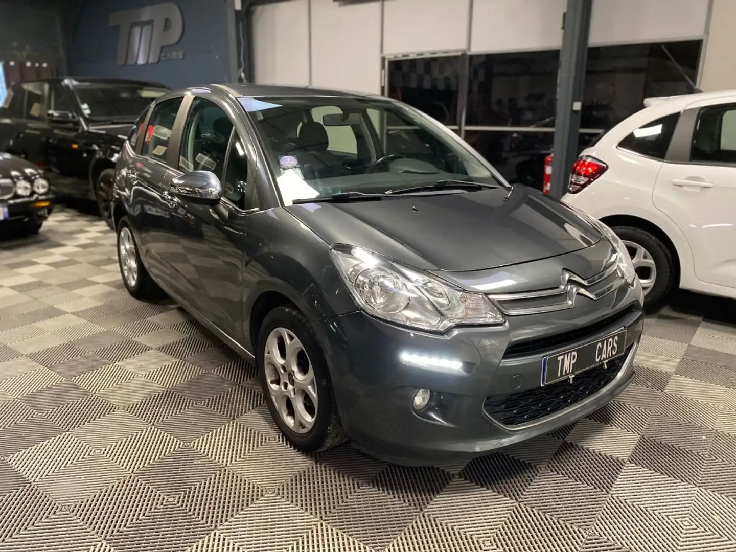 Citroen C3 1.2 VTI - 12V 82ch Gris - 1