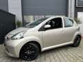 Toyota Aygo 1.0 | Beige-Metallic | Luxe stoelen | 5Deurs Beige - thumbnail 1