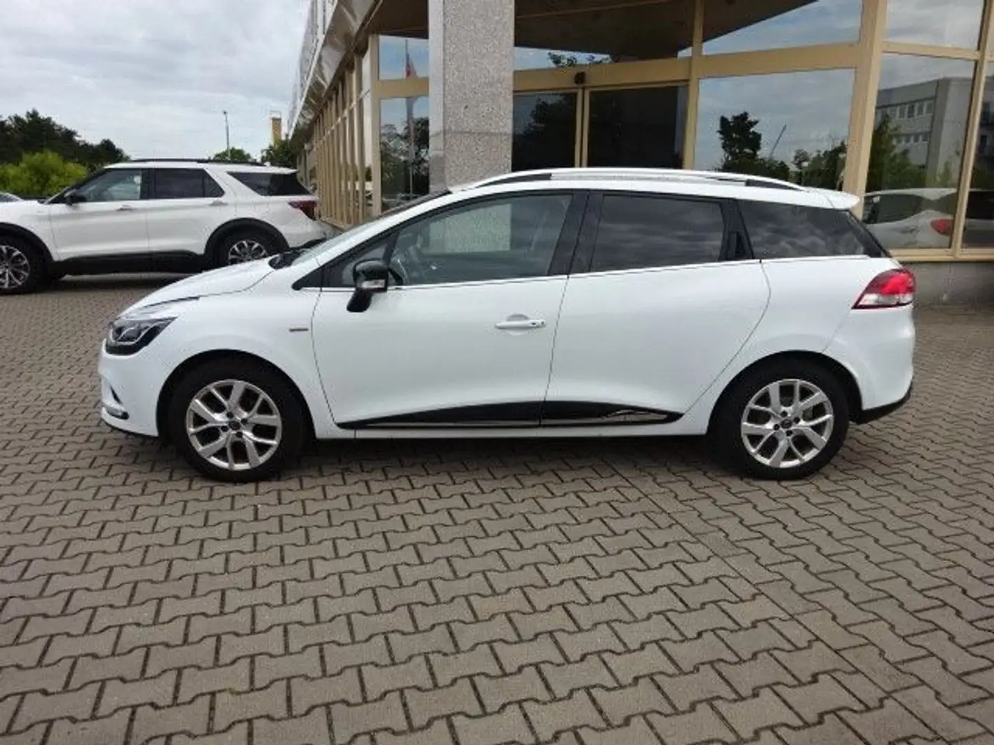 Renault Clio IV Grandtour 90PS Limited PPS Navi Weiß - 2