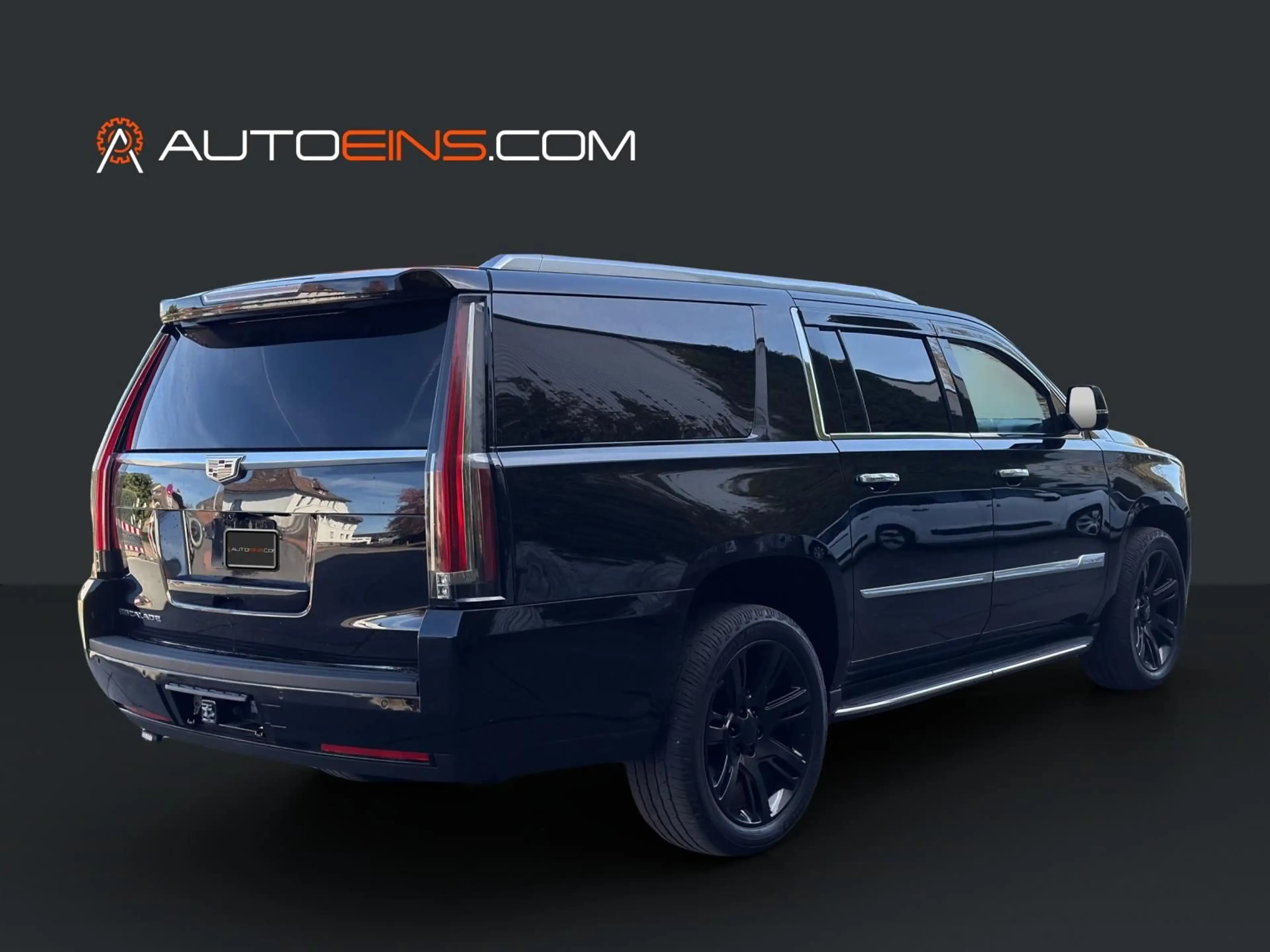 Cadillac Escalade Platinum 6.2 V8*Navi*LED*Bose*Kamera* — photo 6