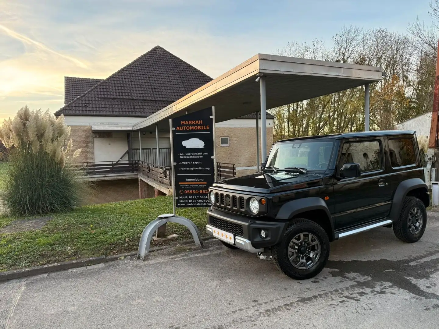 Suzuki Jimny 1.5 ALLGRIP Comfort PLUS MIT EXTRAS Czarny - 1