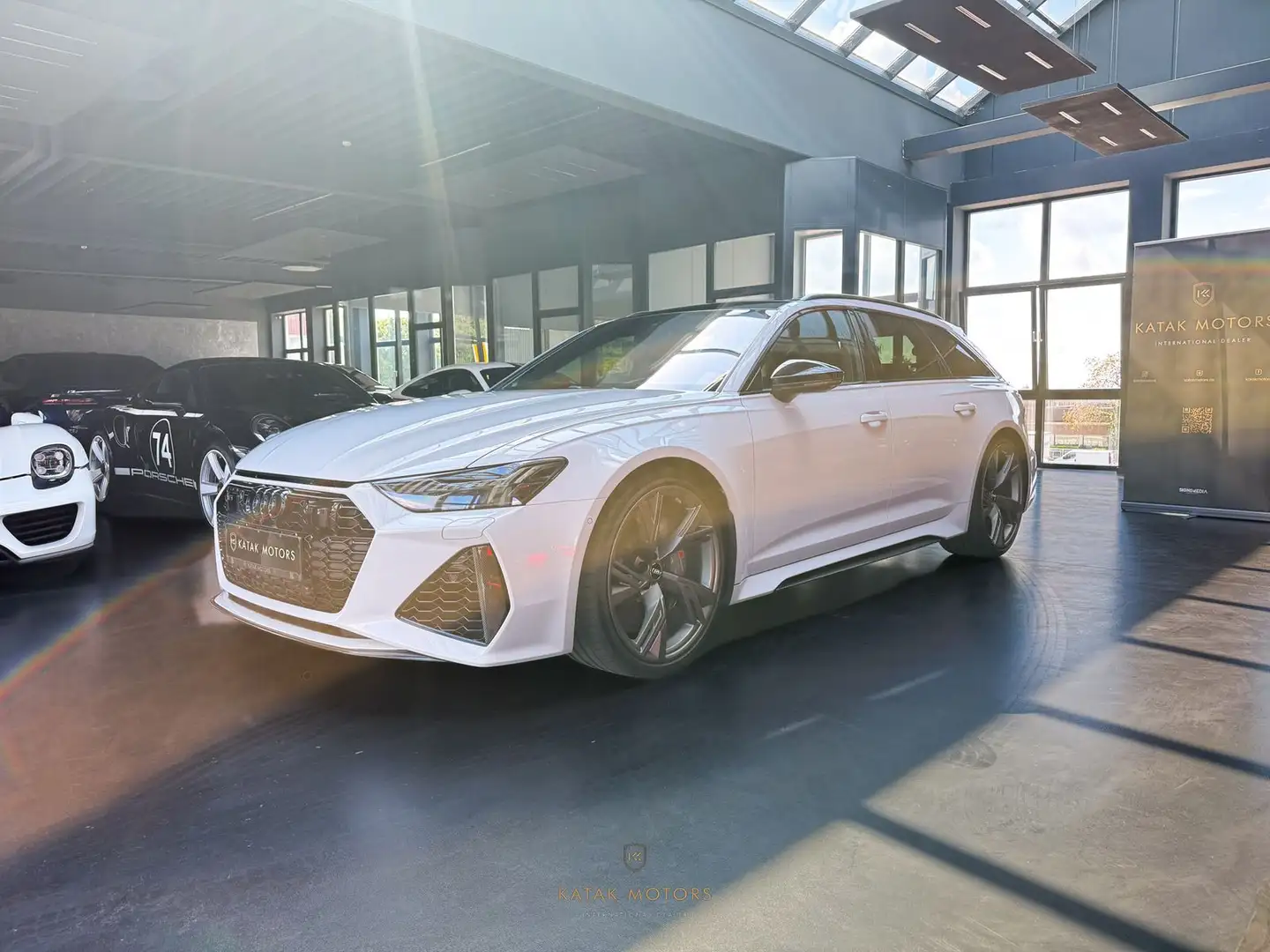 Audi RS6 AVANT QUATTRO/DYNAMIK P+/HEADUP/CARBON/B&O Grau - 2