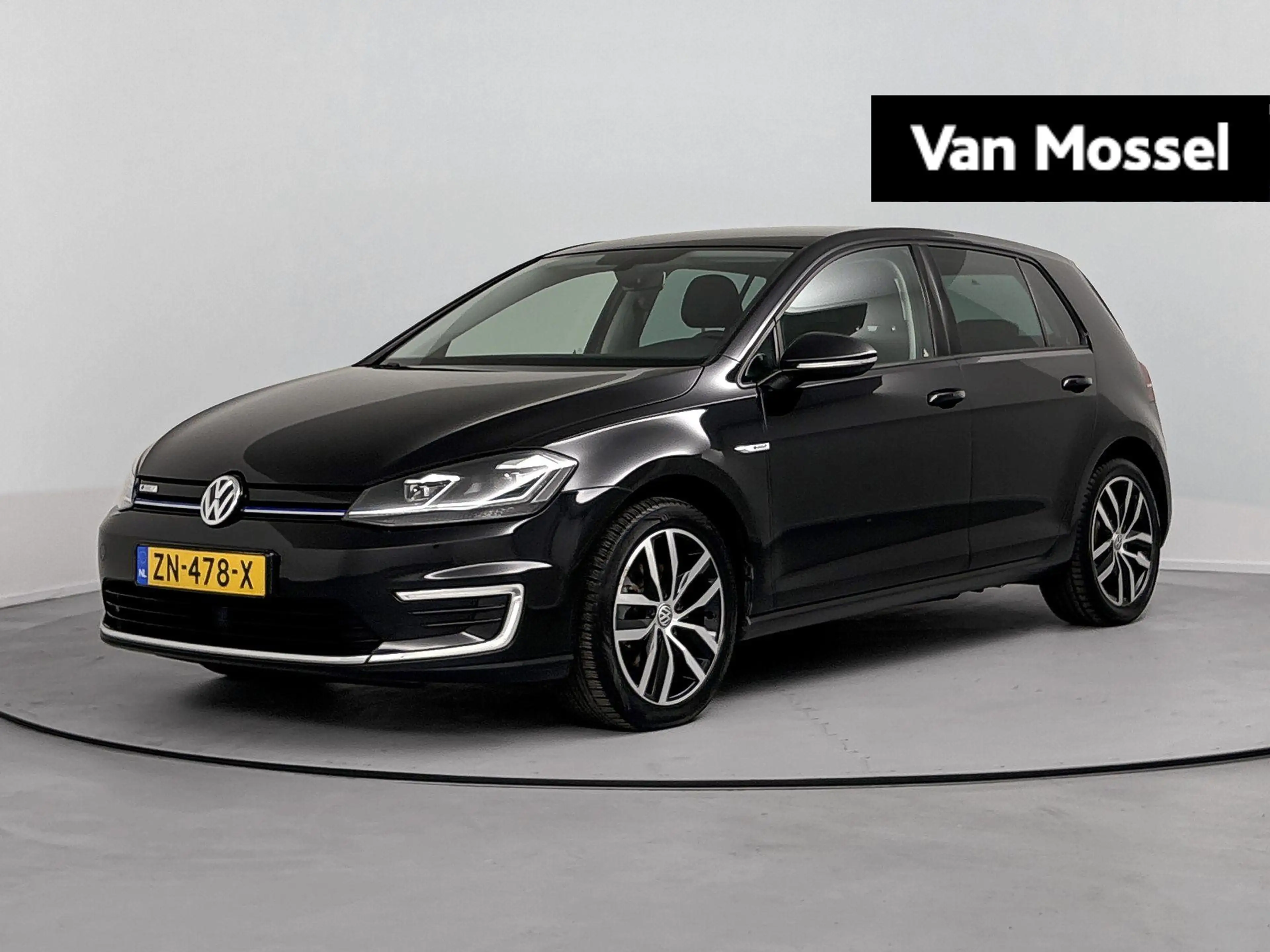 Volkswagen e-Golf e-Golf