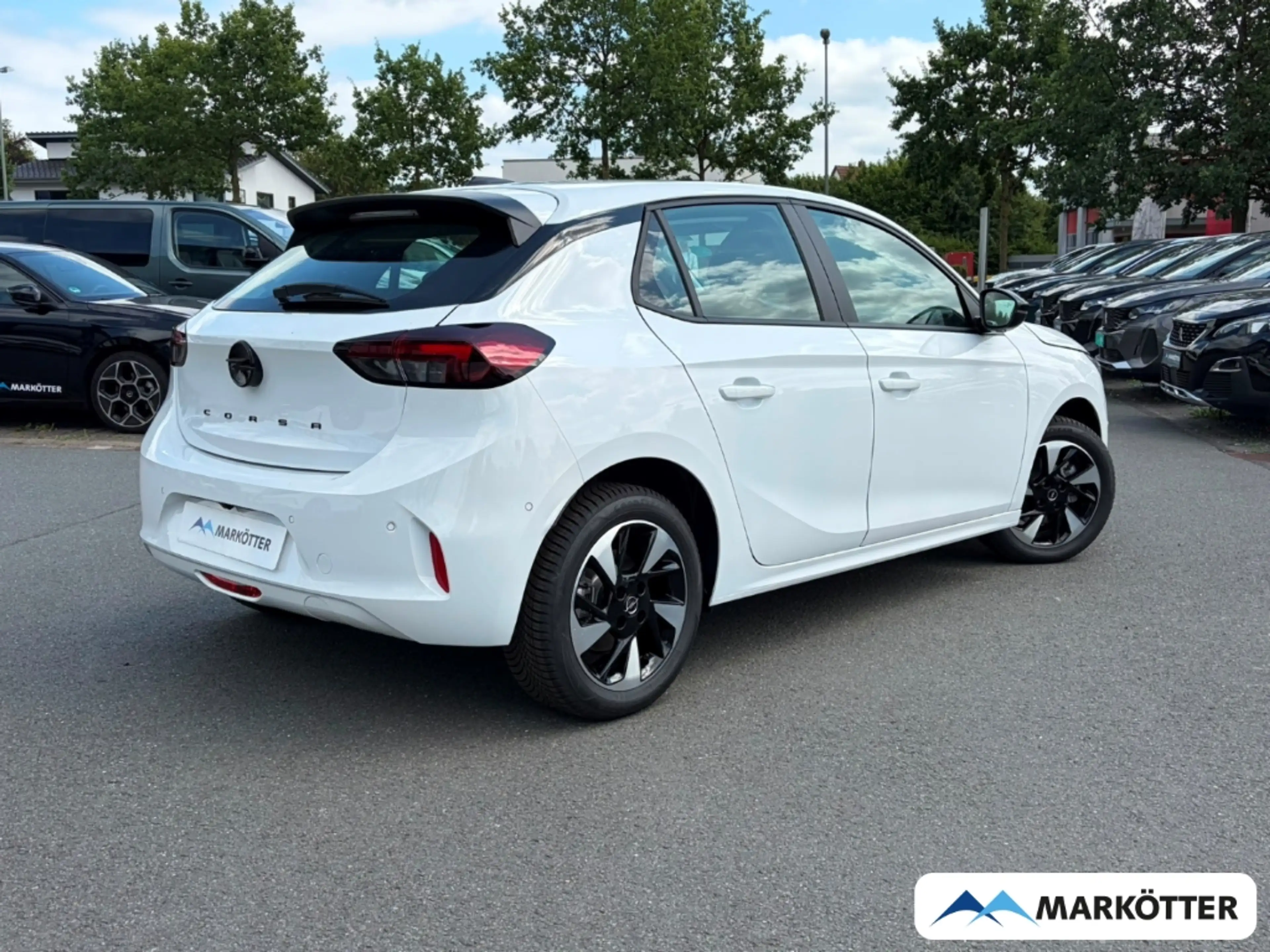 Opel Corsa-e Edition **VORLAUFFAHRZEUG** Sitz-und Allwetterreif — photo 2
