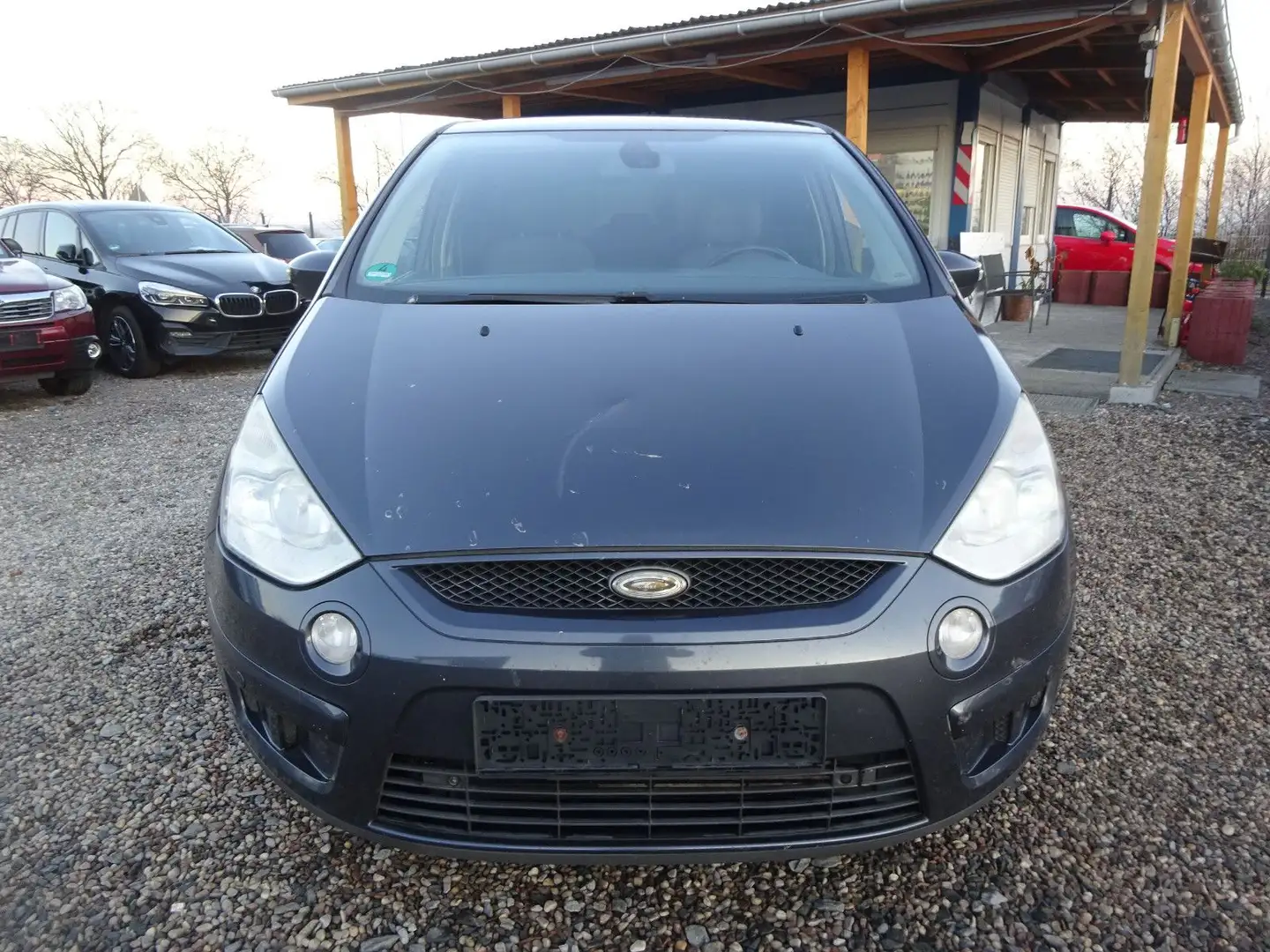 Ford S-Max 2.0 TDCI Trend Grau - 2