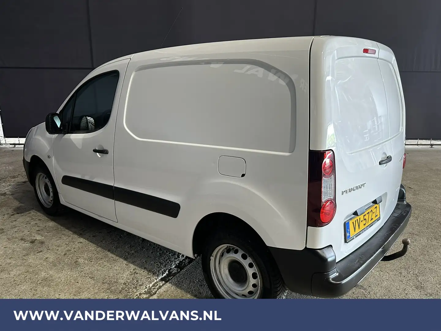 Peugeot Partner 1.6HDi L1H1 Airco | Zijdeur | Trekhaak | Cruisecon Wit - 2