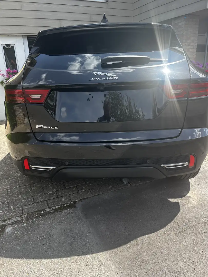 Jaguar E-Pace 2.0 D MHEV AWD D165 S - 2