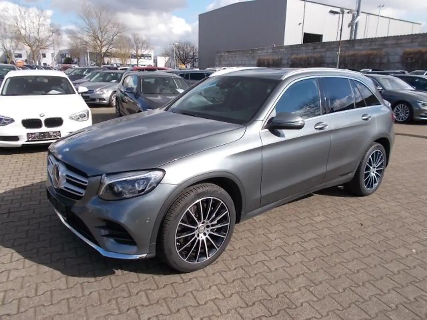 Mercedes-Benz GLC 250 GLC 250d 4Motion AMG Line Navi AHK Gris - 1