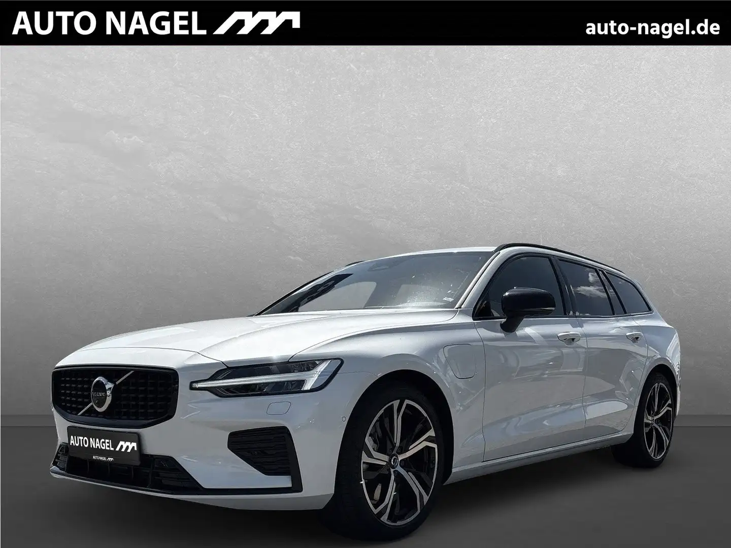 Volvo V60 T8 PHEV AWD Plus Dark *360° PANO BLIS HUD* Blanco - 1