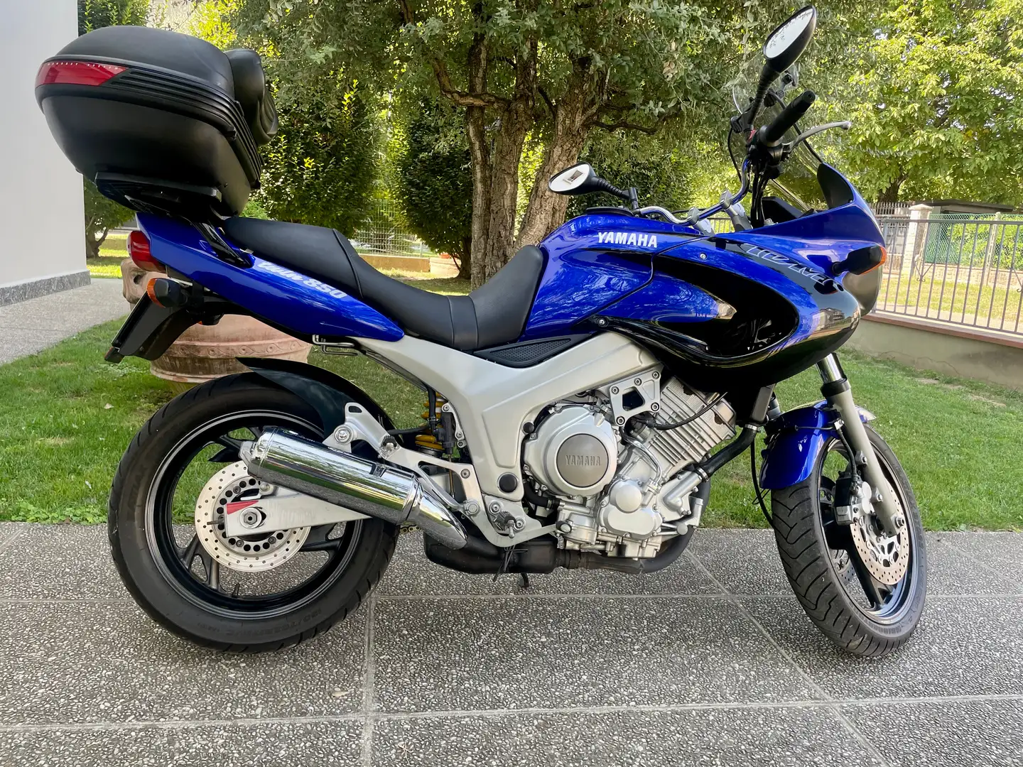 Yamaha TDM 850 Azul - 1