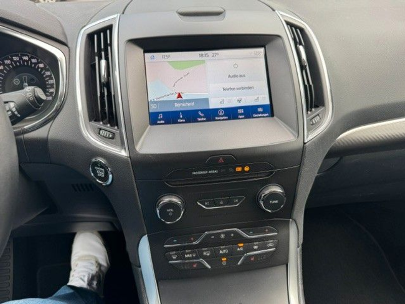 Ford S-Max S-MAX Titanium — photo 14