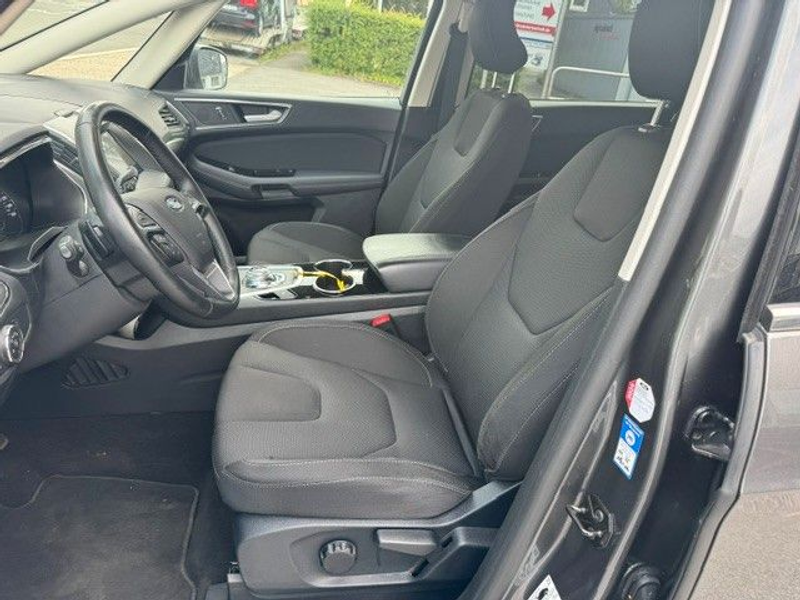 Ford S-Max S-MAX Titanium — photo 9