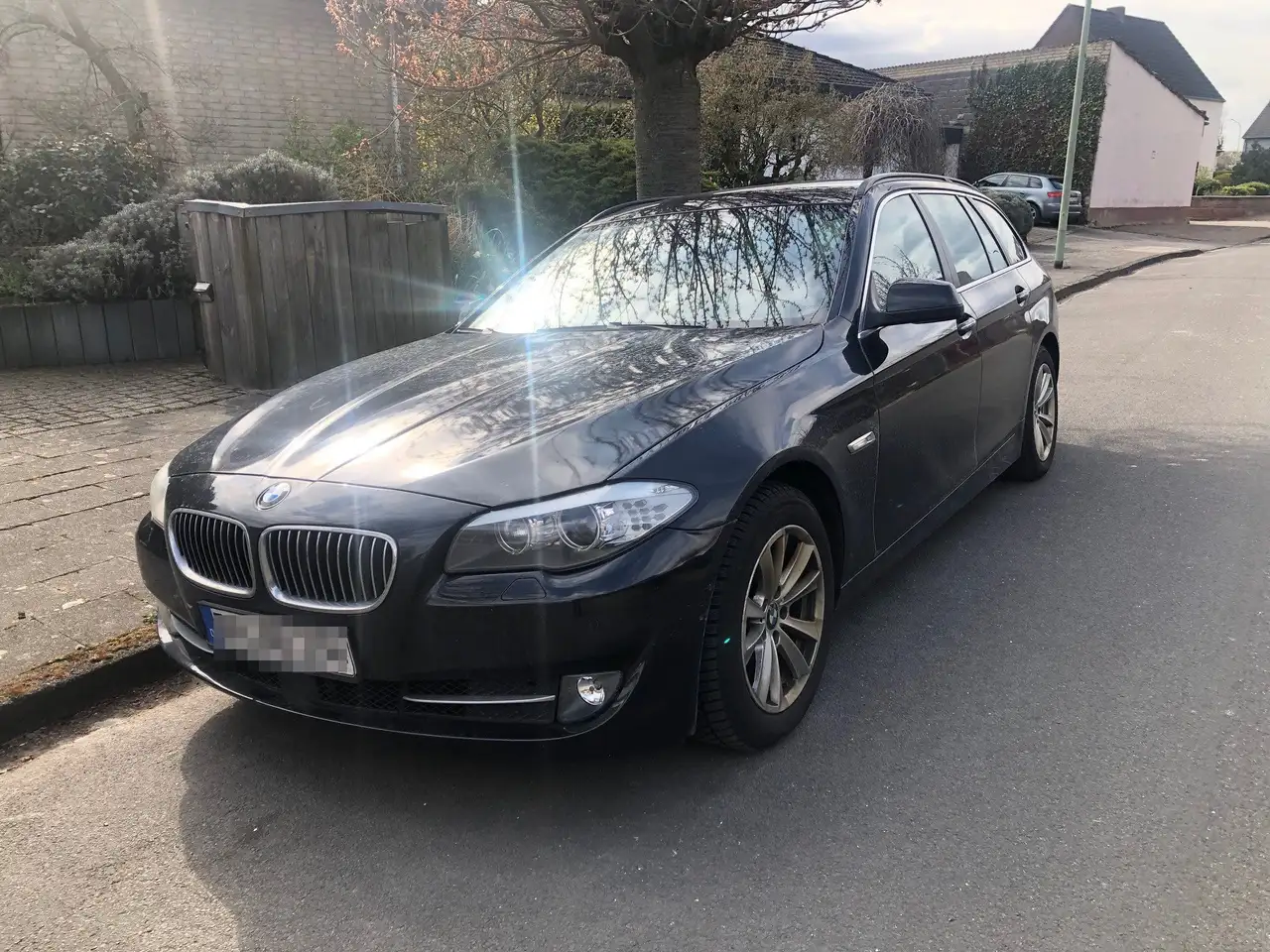 BMW 525