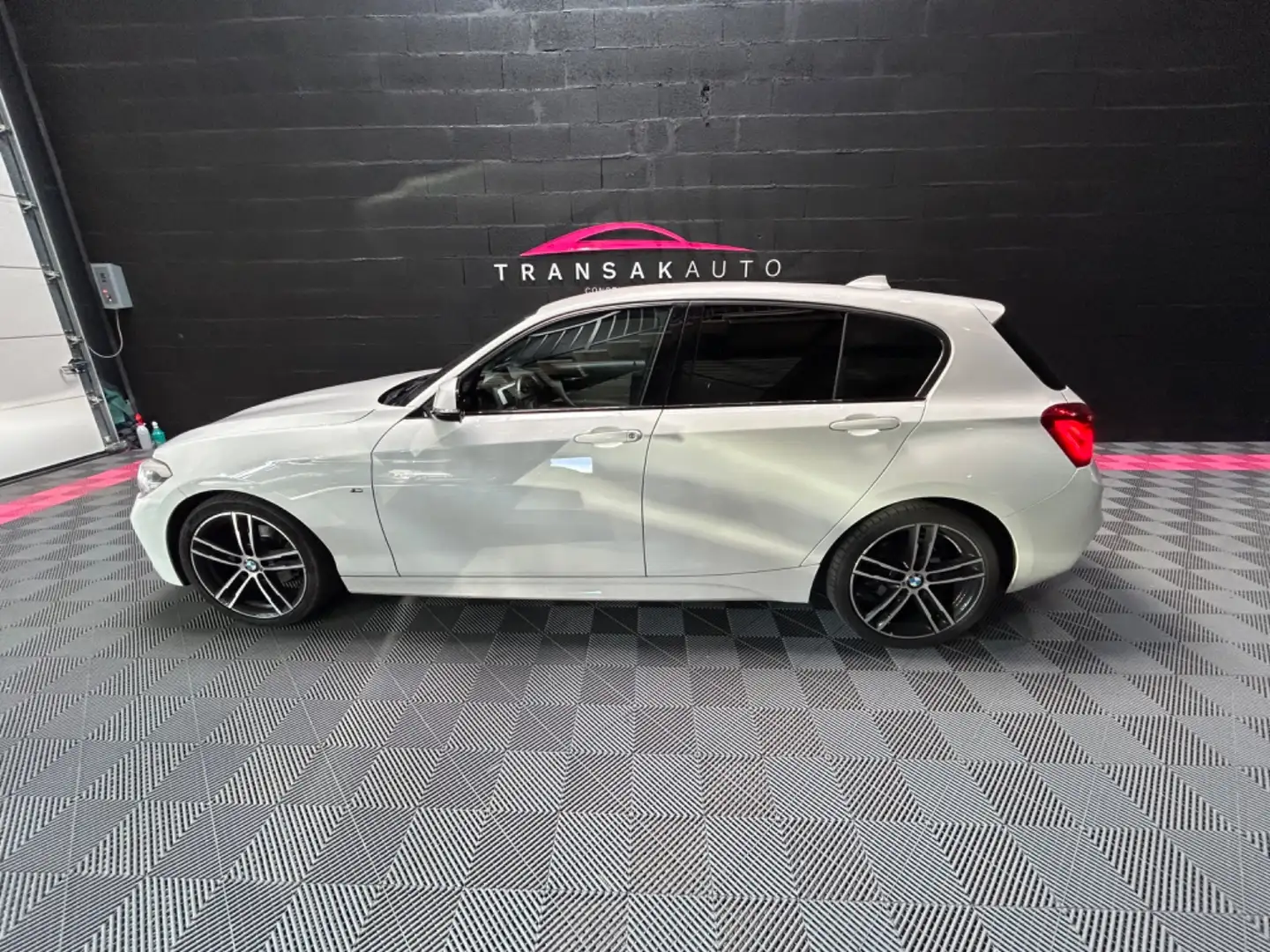 BMW M Sport Pack M Sport Shadow Bílá - 2
